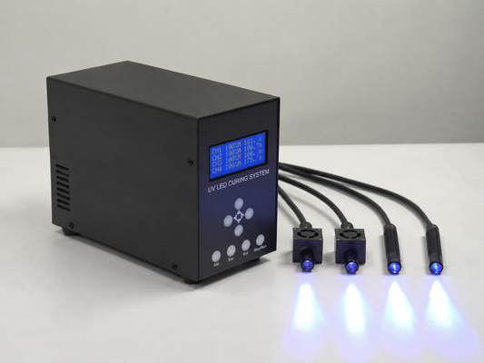 المختبر UV LED نظام تبرئة بقعة مع التحكم المستقل متعددة القنوات ومخرج الإشعاع العالي لتكييف كثافة الأشعة فوق البنفسجية